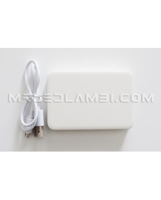 ВЪНШНА БАТЕРИЯ 5000mAh БЯЛА
